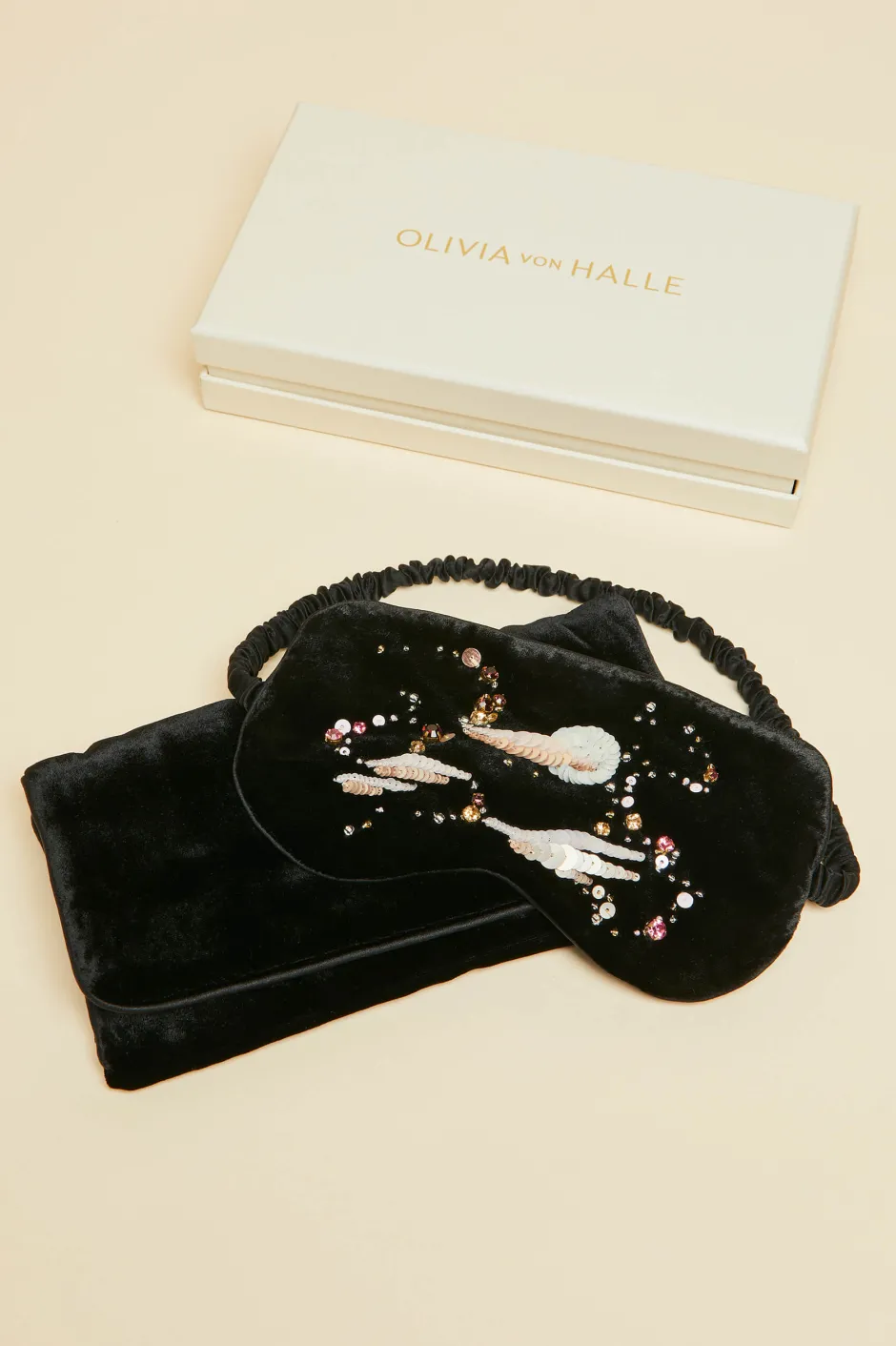 audrey_arcadia_black_embellished_eye_maskin_silk_velvet_2.webp Clearance Olivia von Halle Audrey Arcadia Black Embellished Eye Maskin Silk Velvet