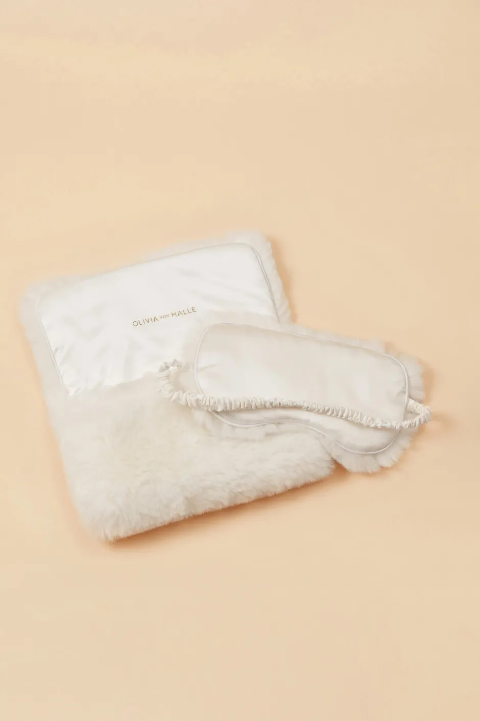 audrey_snow_white_eye_maskin_faux_fur_2.webp Cheap Olivia von Halle Audrey Snow White Eye Maskin Faux Fur Ivory