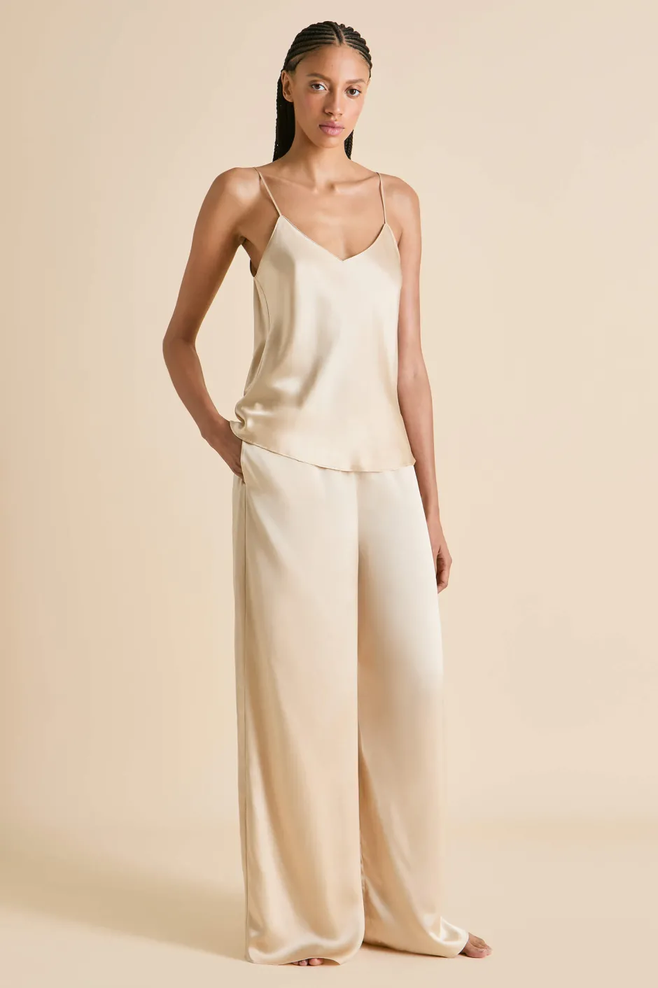bliss_caramel_camisole_setin_silk_satin_3.webp Outlet Olivia von Halle Bliss Camisole Setin Silk Satin Caramel