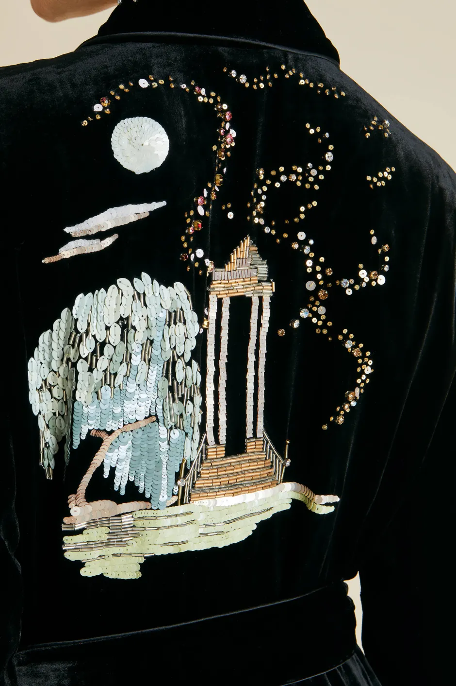 capability_arcadia_black_embellished_robein_silk_velvet_4.webp Flash Sale Olivia von Halle Capability Arcadia Black Embellished Robein Silk Velvet