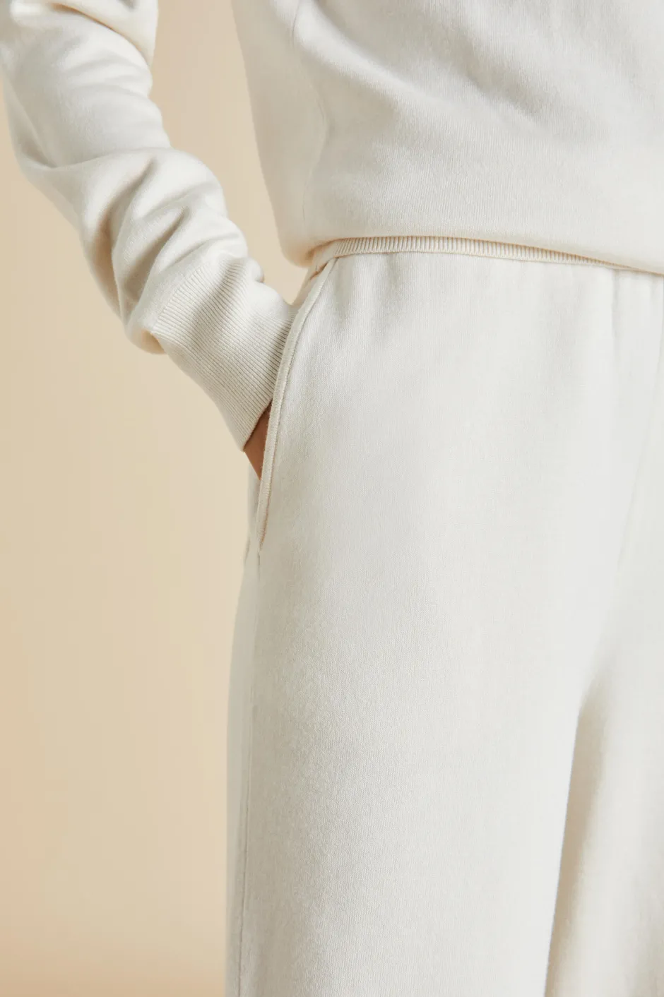 carmel_alaska_ivory_tracksuitin_silkcashmere_6.webp Discount Olivia von Halle Carmel Alaska Tracksuitin Silk-Cashmere Ivory