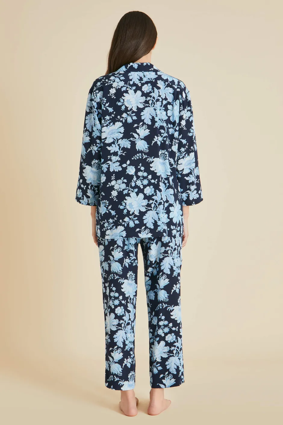 casablanca_alcides_blue_floral_pajamasin_silk_crpe_de_chine_2.webp Shop Olivia von Halle Casablanca Alcides Floral Pajamasin Silk Crêpe de Chine Blue