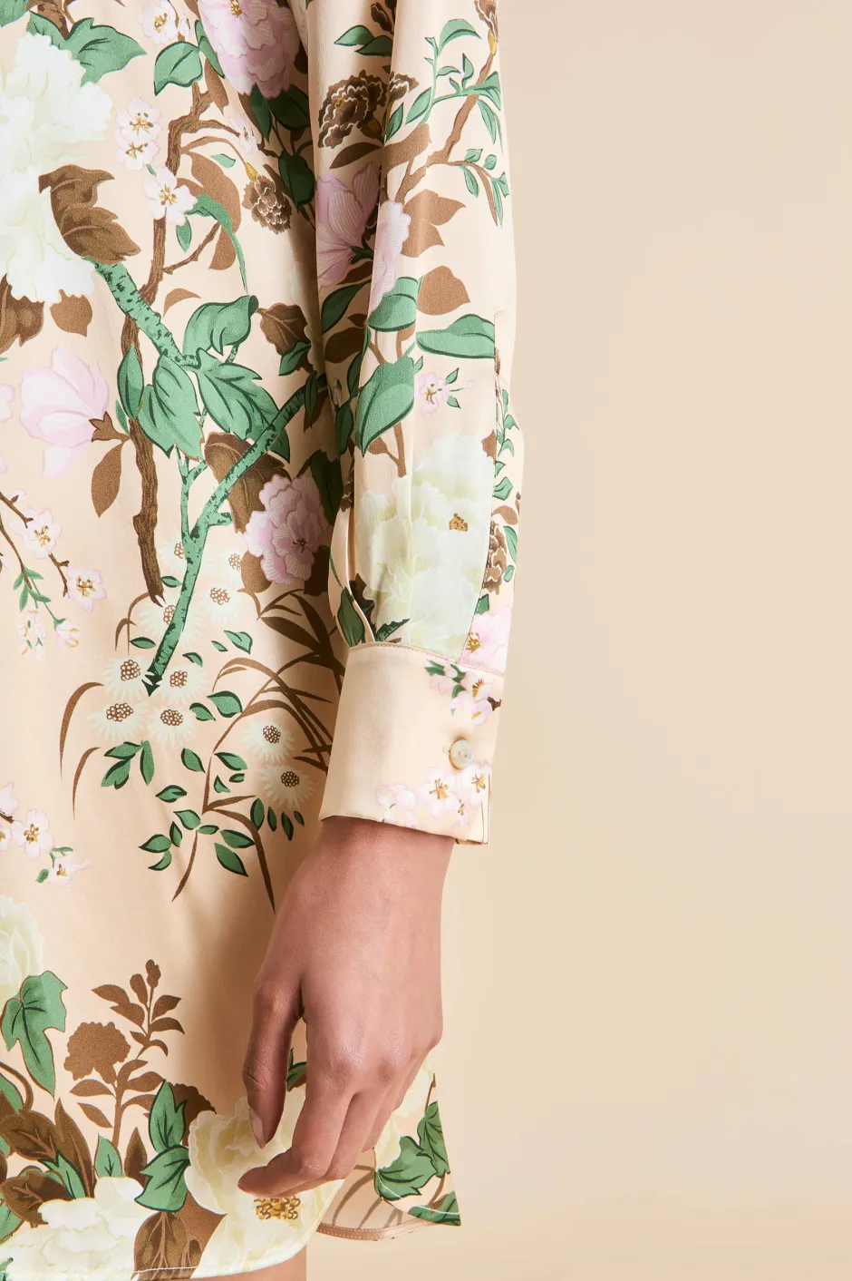 celeste_tirtoff_cream_floral_nightshirtin_silk_satin_4.webp Best Sale Olivia von Halle Celeste Tirtoff Floral Nightshirtin Silk Satin Cream