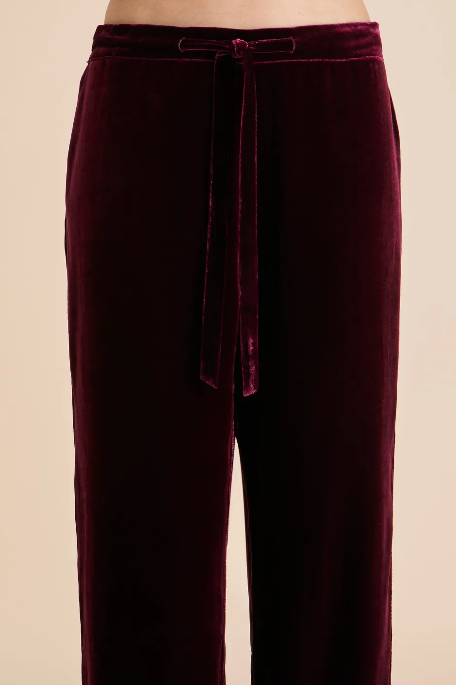 coco_burgundy_pyjamasin_silk_velvet_6.webp New Olivia von Halle Coco Pyjamasin Silk Velvet Burgundy