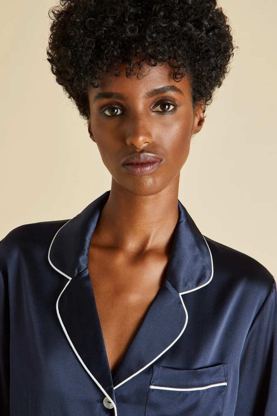 coco_navy_pajamasin_silk_satin_2.webp Hot Olivia von Halle Coco Pajamasin Silk Satin Navy