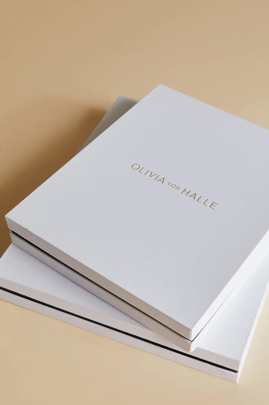 coco_navy_pajamasin_silk_satin_3.webp Hot Olivia von Halle Coco Pajamasin Silk Satin Navy