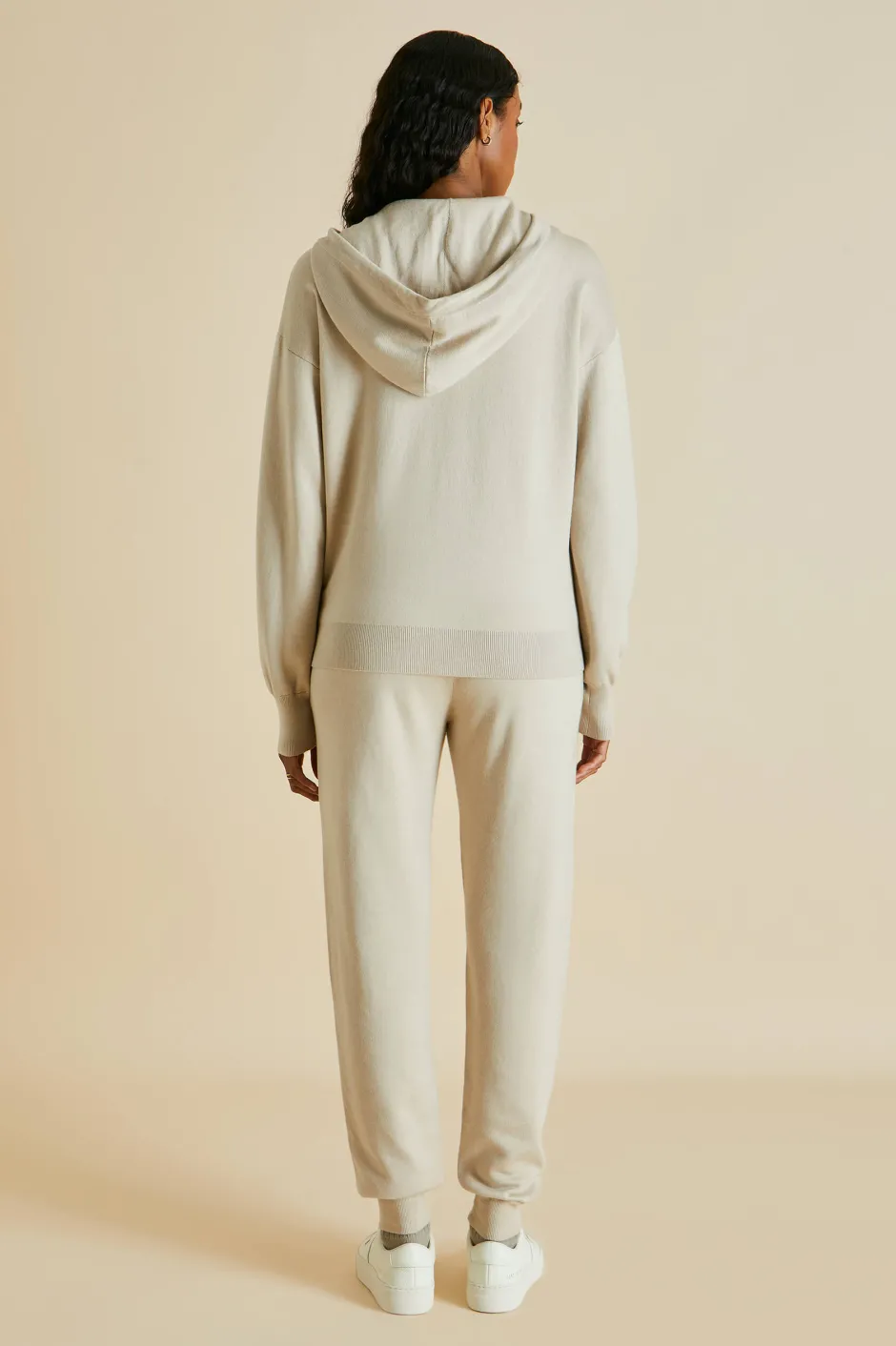 della_kasbah_cream_tracksuitin_silkcashmere_2.webp Clearance Olivia von Halle Della Kasbah Tracksuitin Silk-Cashmere Cream