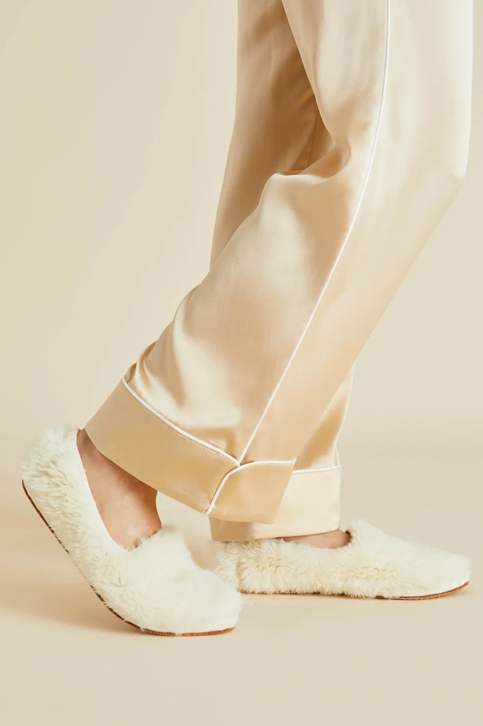 dolly_ivory_slippersin_merino_wool_4.webp Sale Olivia von Halle Dolly Ivory Slippersin Merino Wool
