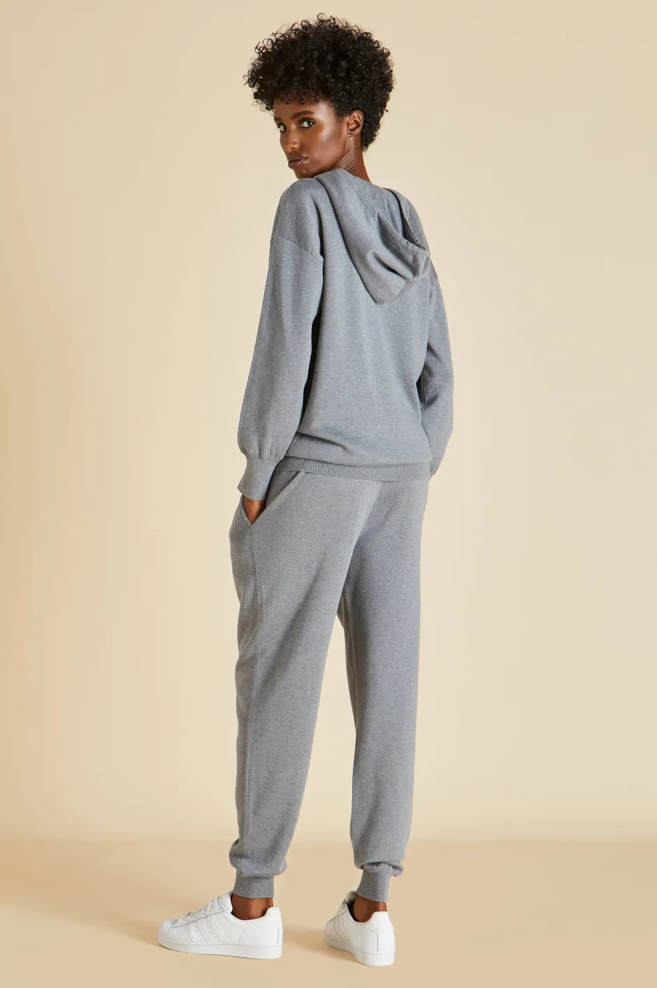 gia_london_gray_tracksuitin_silkcashmere_4.webp Sale Olivia von Halle Gia London Tracksuitin Silk-Cashmere Gray