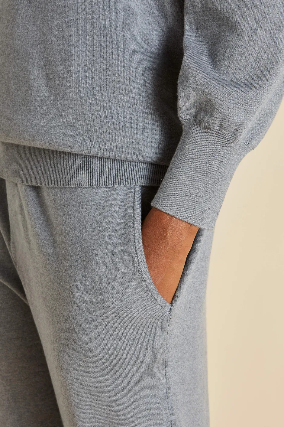 gia_london_gray_tracksuitin_silkcashmere_5.webp Sale Olivia von Halle Gia London Tracksuitin Silk-Cashmere Gray