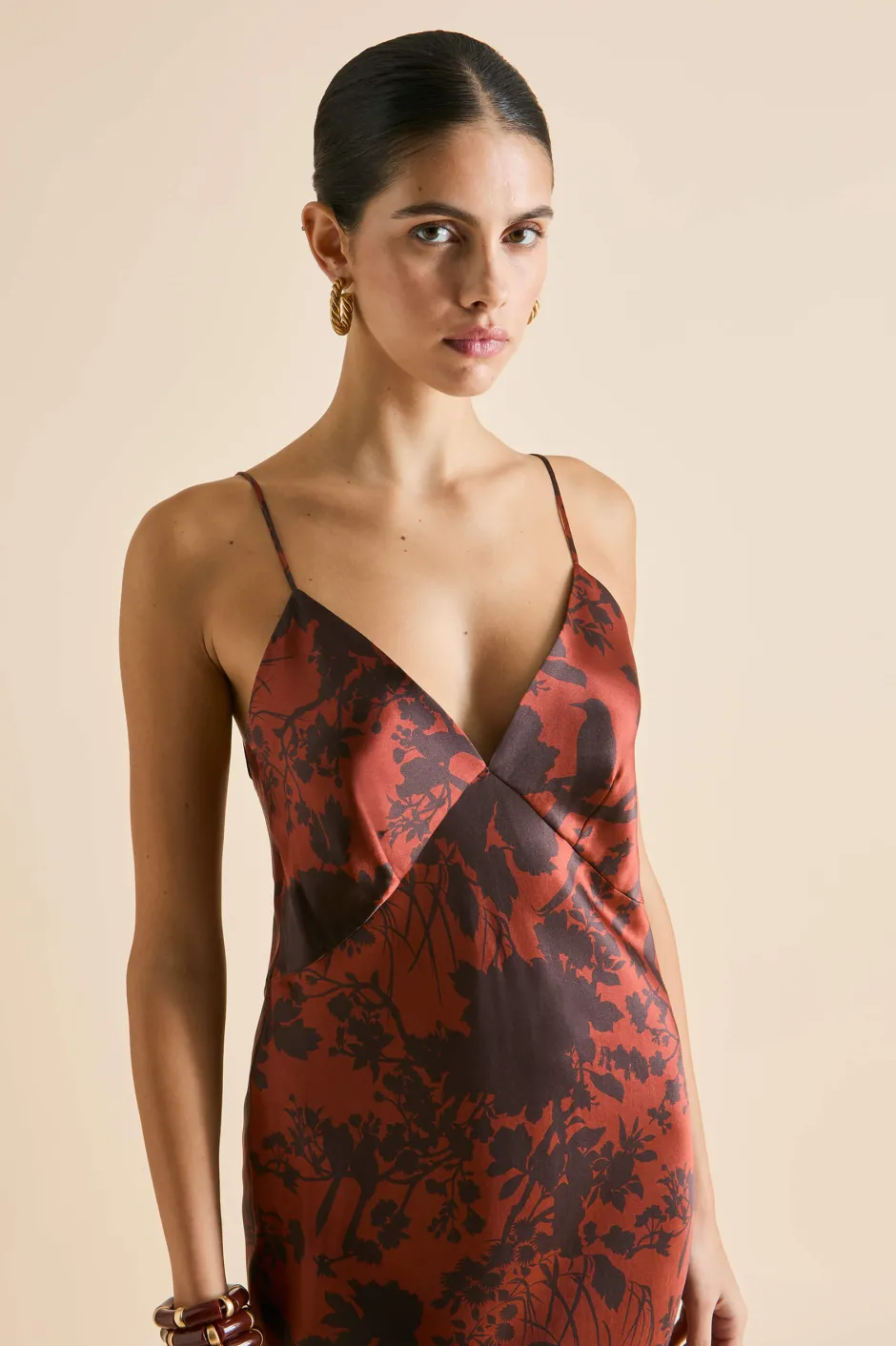 issa_lalanne_burgundy_floral_slip_dressin_silk_satin_2.webp Store Olivia von Halle Issa Lalanne Burgundy Floral Slip Dressin Silk Satin Brown