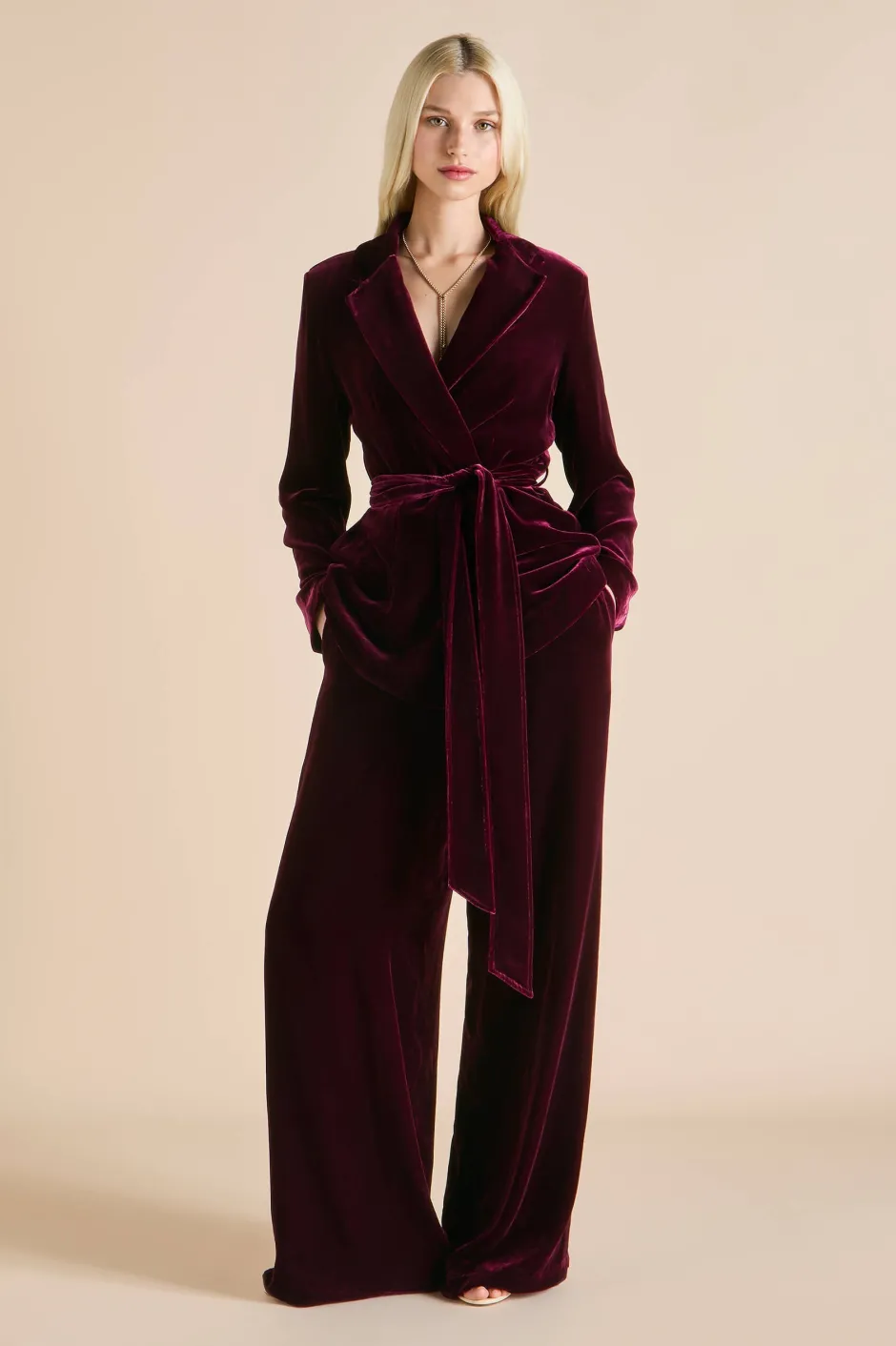 jagger_burgundy_pyjamasin_silk_velvet_2.webp Discount Olivia von Halle Jagger Pyjamasin Silk Velvet Burgundy