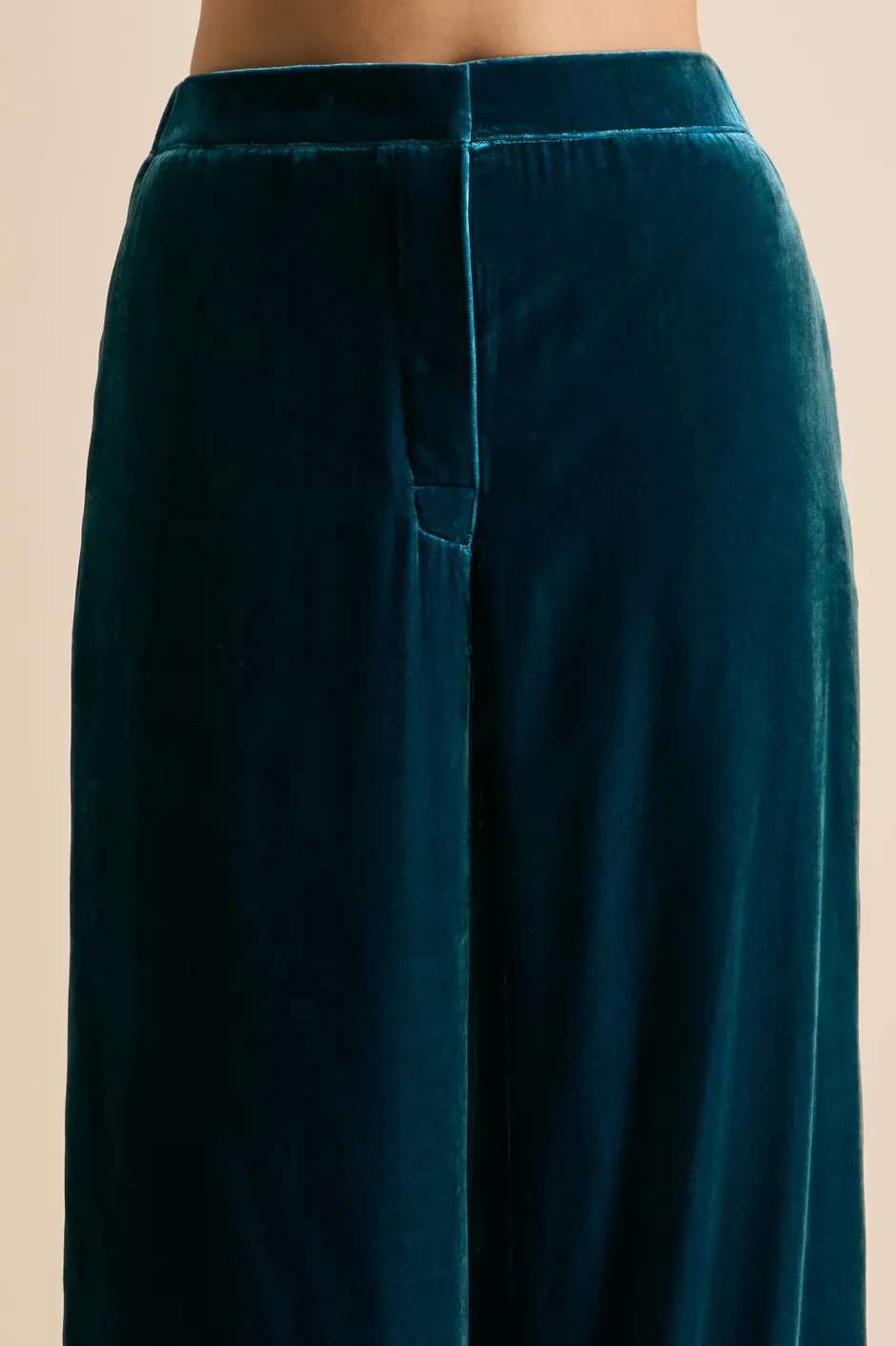 jagger_ocean_blue_pajamasin_silk_velvet_5.webp Hot Olivia von Halle Jagger Ocean Pajamasin Silk Velvet Blue