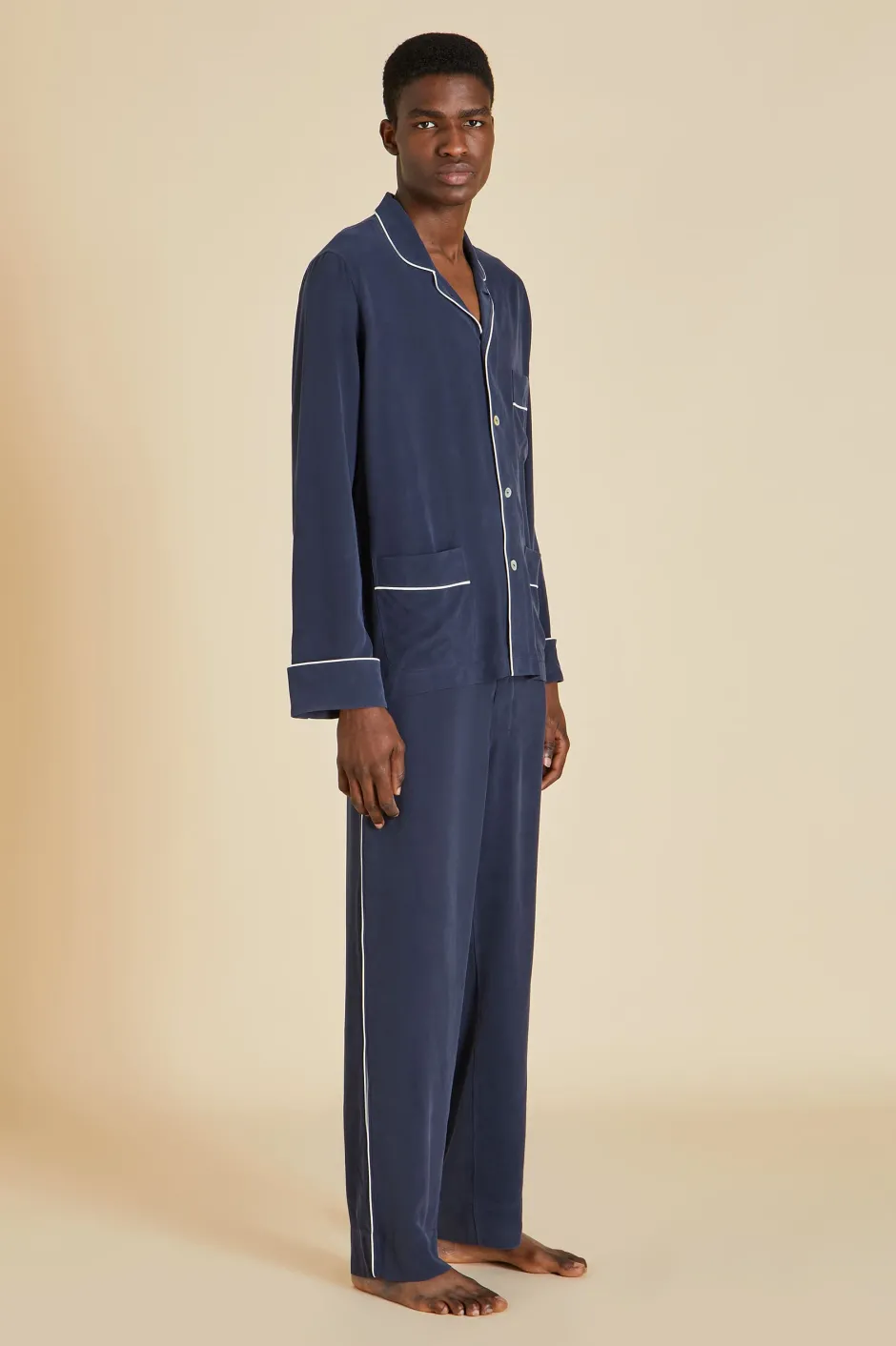 laurent_navy_pajamasin_sandwashed_silk_4.webp Clearance Olivia von Halle Laurent Pajamasin Sandwashed Silk Navy