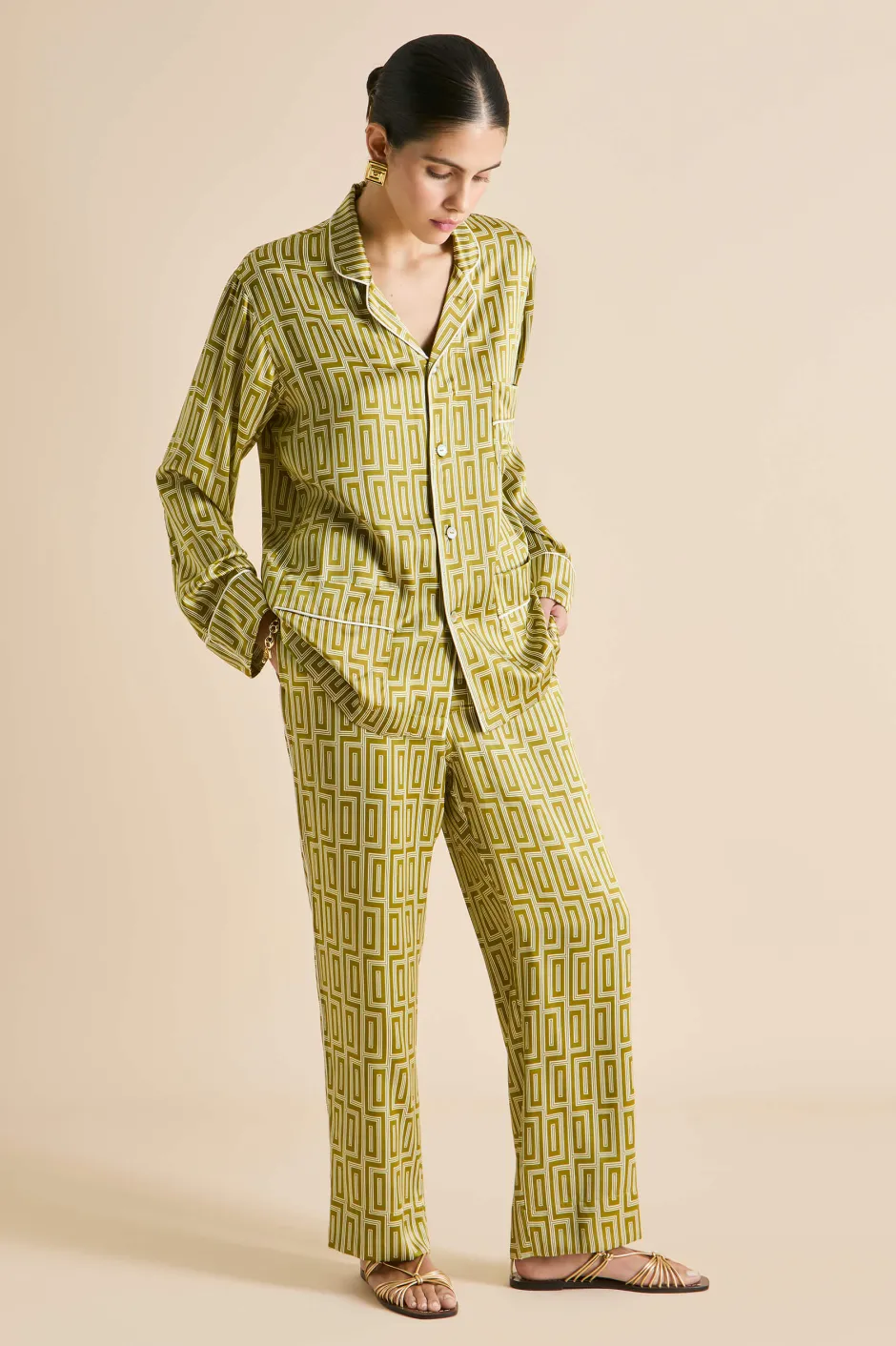 laurent_ruhlmann_gold_geometric_pajamasin_silk_satin_2.webp Best Sale Olivia von Halle Laurent Ruhlmann Geometric Pajamasin Silk Satin Gold
