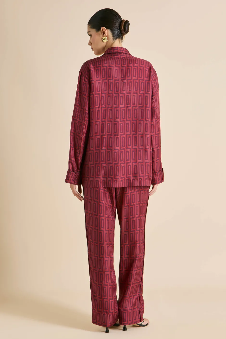 laurent_ruspoli_red_geometric_pajamasin_silk_twill_4.webp Clearance Olivia von Halle Laurent Ruspoli Geometric Pajamasin Silk Twill Red