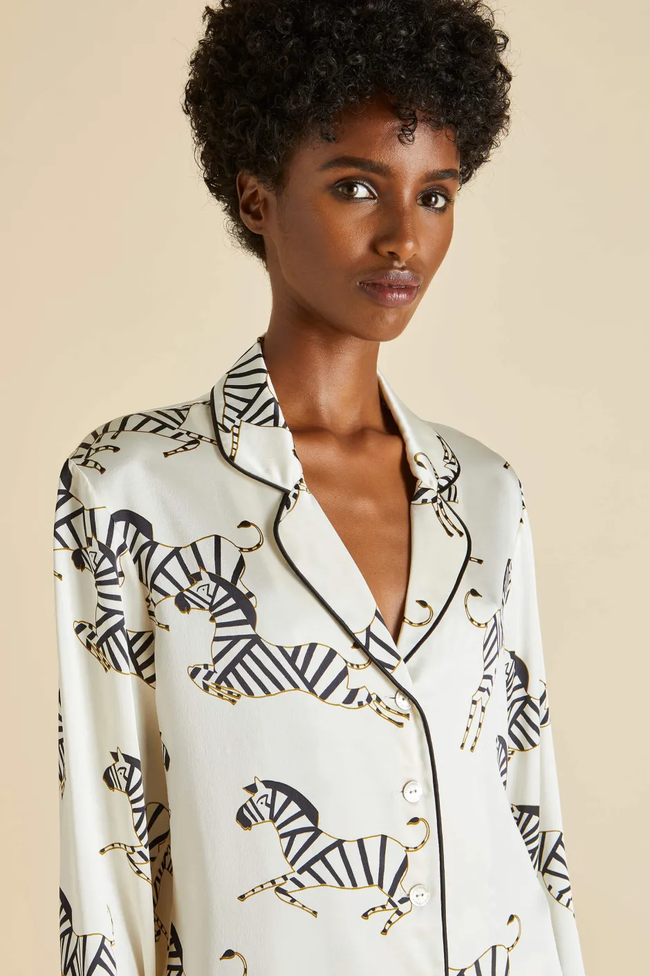 lila_zebedee_ivory_pajamasin_silk_satin_2.webp Clearance Olivia von Halle Lila Zebedee Pajamasin Silk Satin Ivory