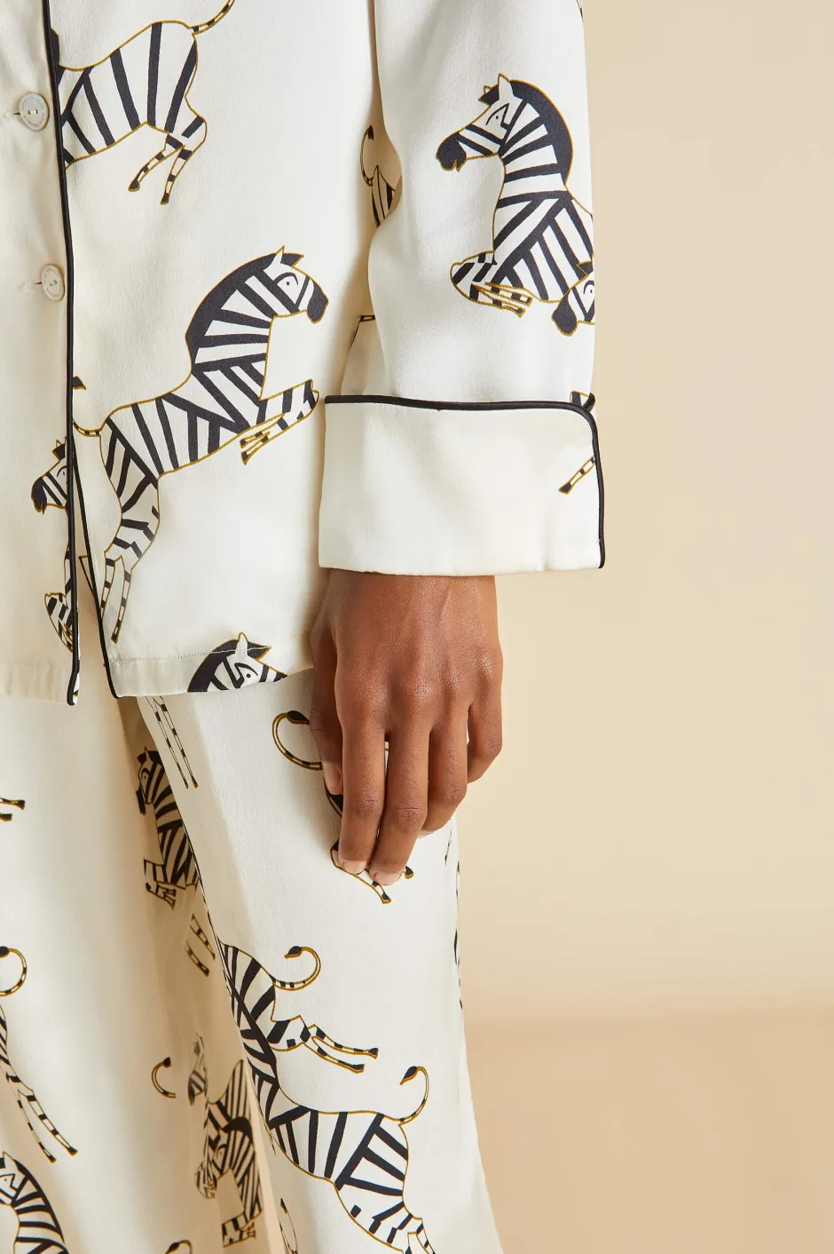 lila_zebedee_ivory_pajamasin_silk_satin_3.webp Clearance Olivia von Halle Lila Zebedee Pajamasin Silk Satin Ivory