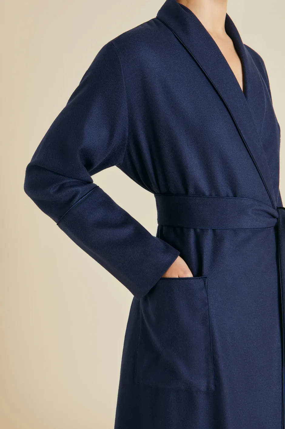 logan_osaka_navy_robein_cashmere_4.webp Hot Olivia von Halle Logan Osaka Robein Cashmere Navy