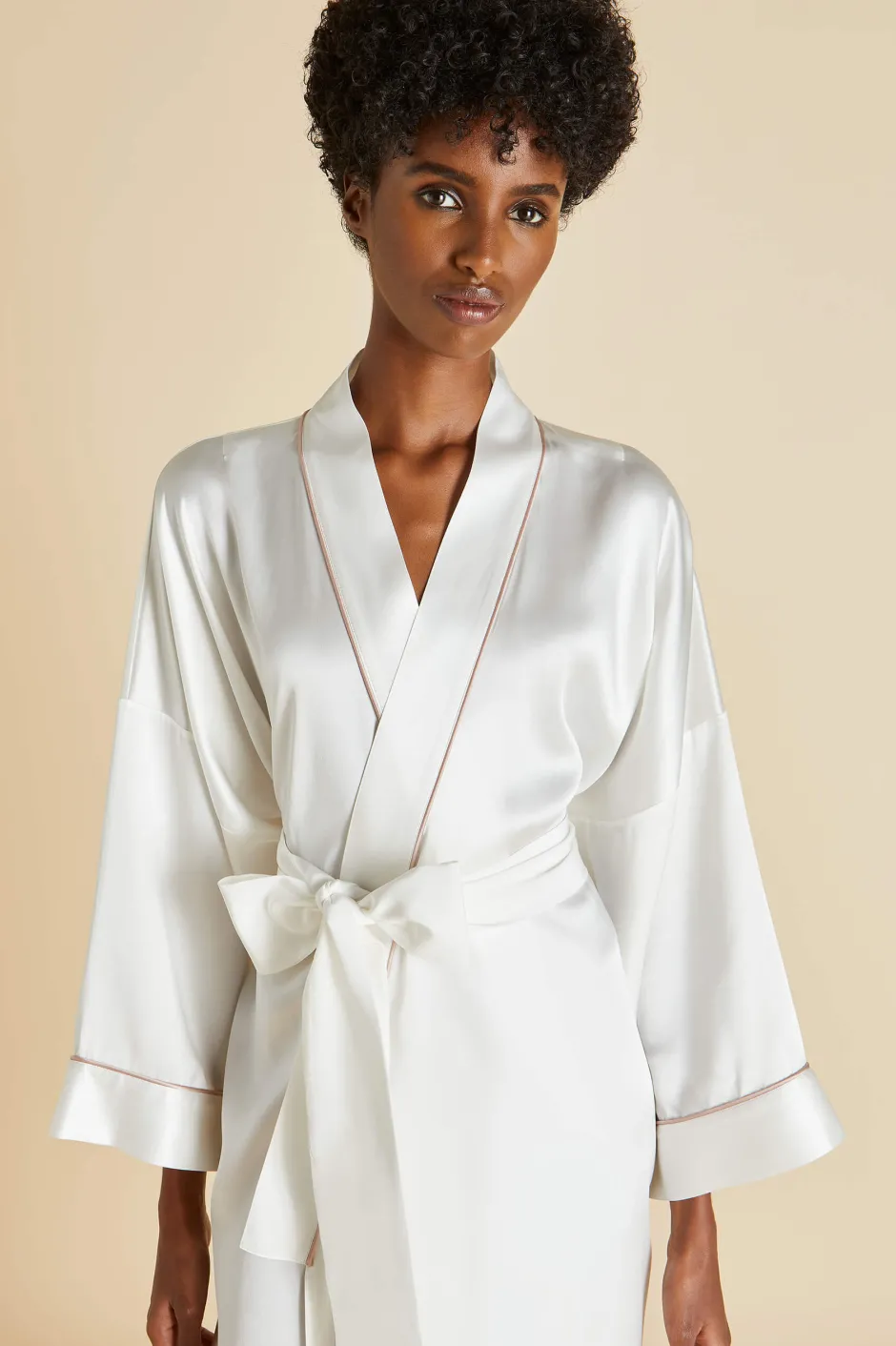 mimi_ivory_oyster_robein_silk_satin_2.webp Clearance Olivia von Halle Mimi Oyster Robein Silk Satin Ivory
