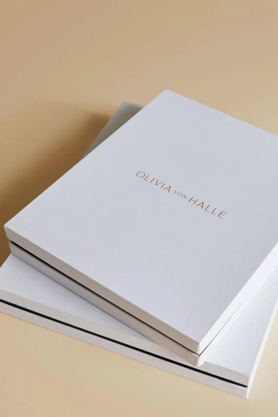 mimi_ivory_oyster_robein_silk_satin_5.webp Clearance Olivia von Halle Mimi Oyster Robein Silk Satin Ivory