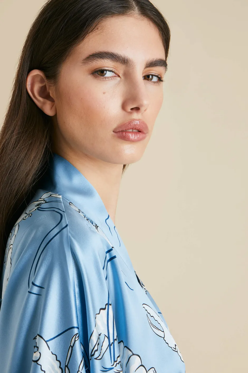 mimi_poseidon_blue_lobster_robein_silk_satin_3.webp New Olivia von Halle Mimi Poseidon Lobster Robein Silk Satin Blue