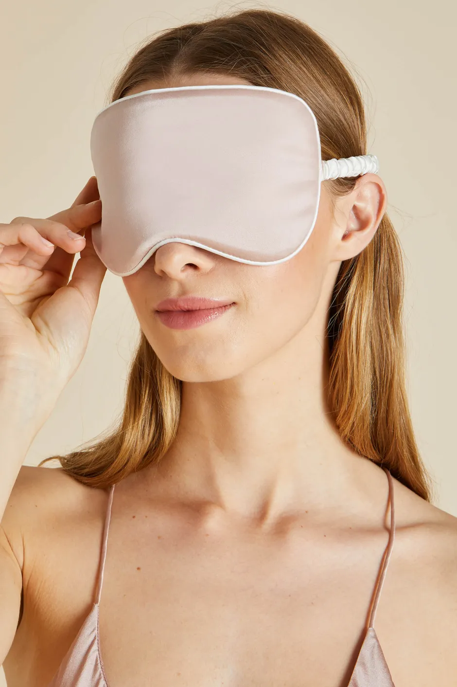 oyster_ivory_eye_maskin_silk_satin_3.webp Sale Olivia von Halle Ivory Eye Maskin Silk Satin Oyster