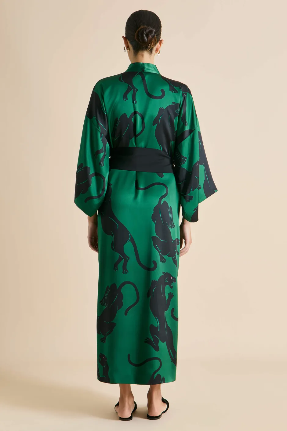 queenie_poiret_green_panther_robein_silk_satin_3.webp New Olivia von Halle Queenie Poiret Panther Robein Silk Satin Green