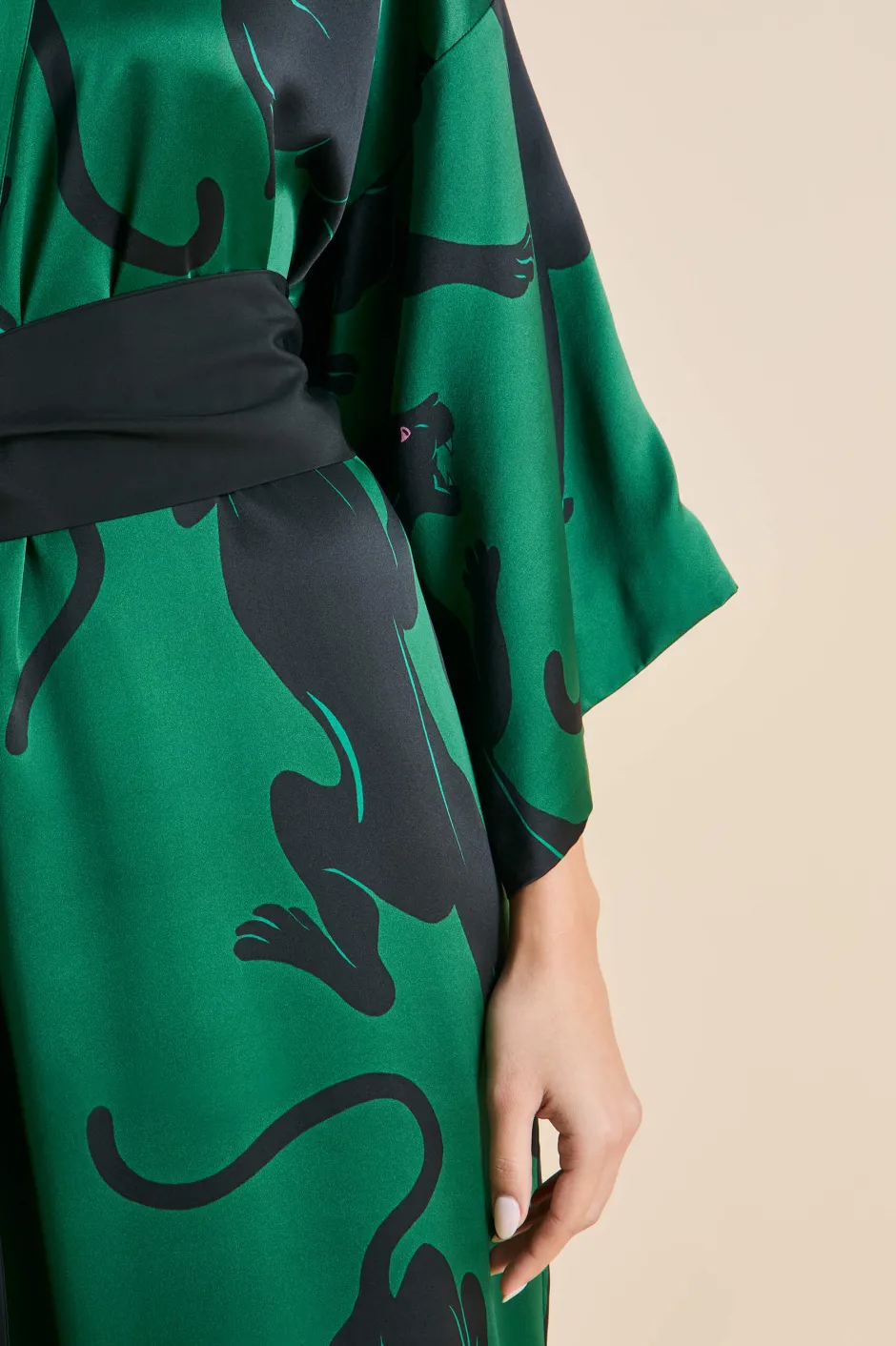 queenie_poiret_green_panther_robein_silk_satin_4.webp New Olivia von Halle Queenie Poiret Panther Robein Silk Satin Green