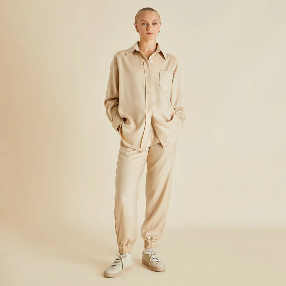 radziwill_muscat_beige_tracksuitin_cashmere_2.webp Discount Olivia von Halle Radziwill Muscat Tracksuitin Cashmere Beige