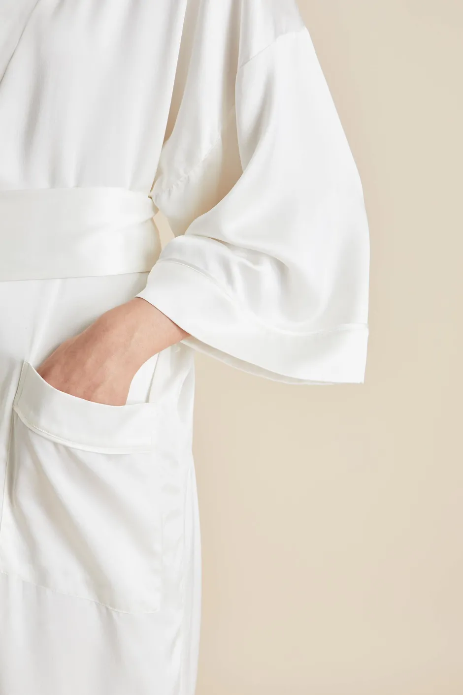 sabine_ivory_robein_silk_twill_3.webp Store Olivia von Halle Sabine Robein Silk Twill Ivory