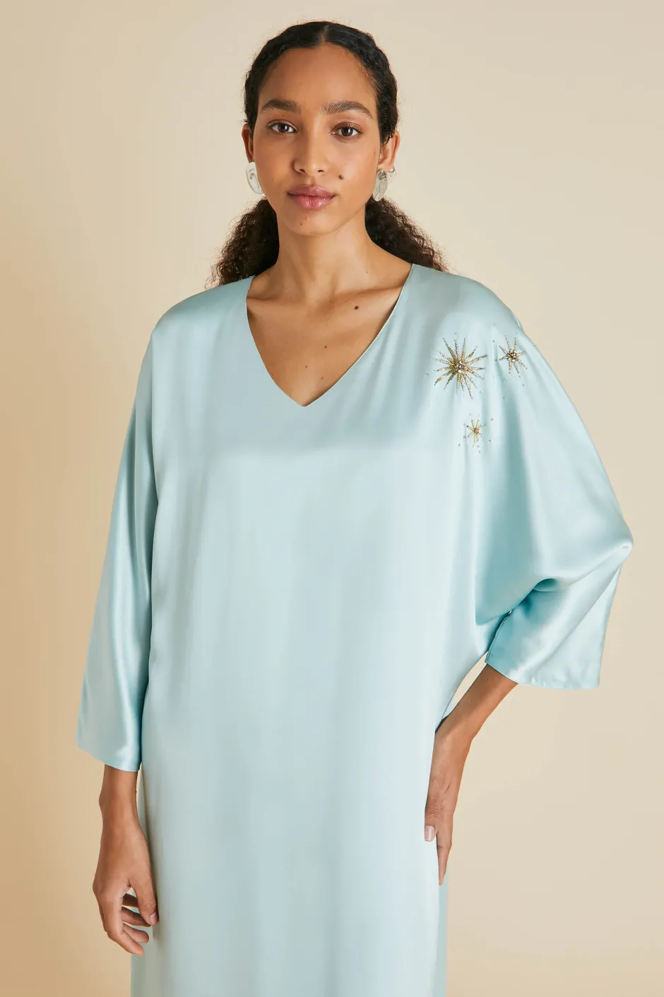 vreeland_incantation_blue_embellished_dressin_sandwashed_silk_5.webp New Olivia von Halle Vreeland Incantation Blue Embellished Dressin Sandwashed Silk