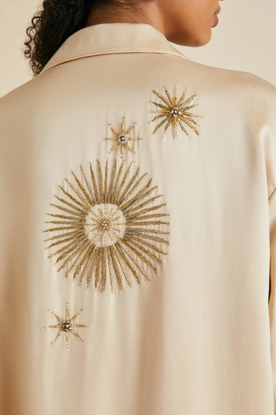yves_celestine_caramel_embellished_pajamasin_sandwashed_silk_3.webp Outlet Olivia von Halle Yves Celestine Caramel Embellished Pajamasin Sandwashed Silk