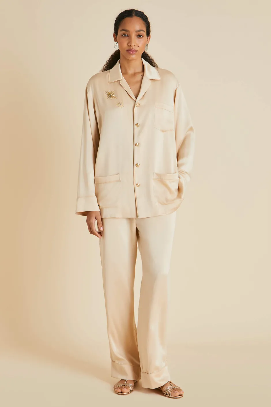 yves_celestine_caramel_embellished_pajamasin_sandwashed_silk_4.webp Outlet Olivia von Halle Yves Celestine Caramel Embellished Pajamasin Sandwashed Silk