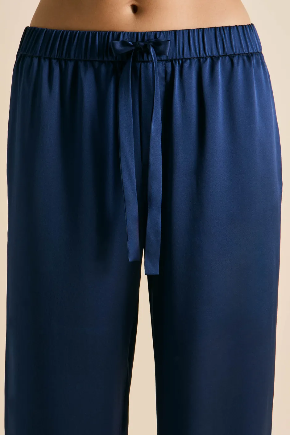 yves_harmonies_navy_embellished_pajamasin_silk_satin_8.webp Hot Olivia von Halle Yves Harmonies Embellished Pajamasin Silk Satin Navy