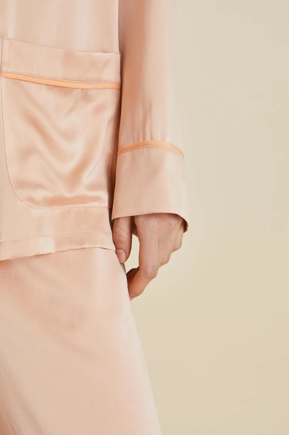 yves_shell_pink_pajamasin_sandwashed_silk_5.webp Best Sale Olivia von Halle Yves Shell Pajamasin Sandwashed Silk Pink